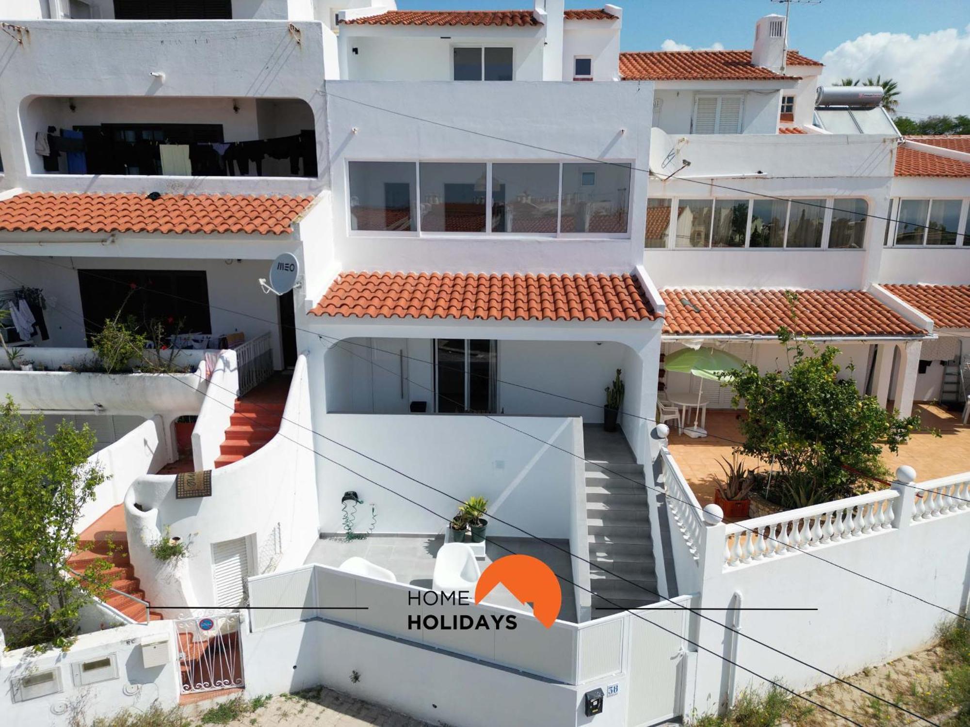 #170 Pateo Flat By Holidays * Albufeira